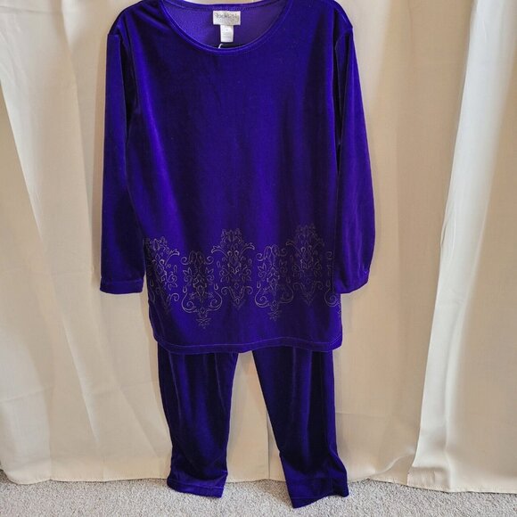 Diane Von Furstenberg Pants - DIane Von Furstenberg Women Top Pants Medium Purple Velvet Paisley Comfort 17340